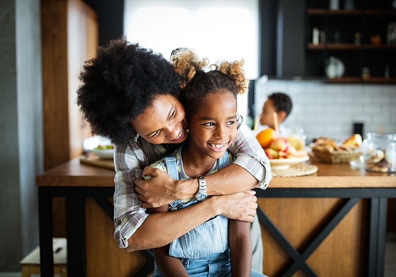 mom-and-child-in-kitchen-together